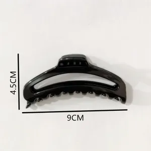 Black plastic hair claw clip minimalist fashion hair accessory 9cm daily styling tool.