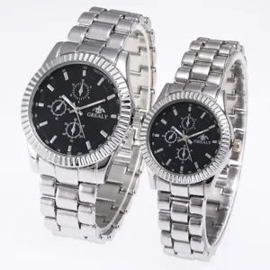 Edelstahl Paare Quarz Uhren Set mit schwarzem Zifferblatt und Chronographen-Totalisatoren.