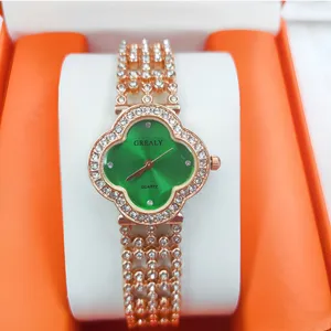 Orologio da Donna a Bracciale Elegante con Quadrifoglio e Strass Orologio al Quarzo di Lusso in Lega per Signora