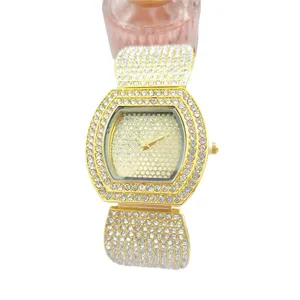 Luxe strass gouden vrouwen horloge tonneau bling kristal polshorloge voor dames mode sieraden