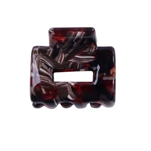 Molla per capelli quadrata in tartaruga marrone classica, mini accessorio elegante 2,5 cm.