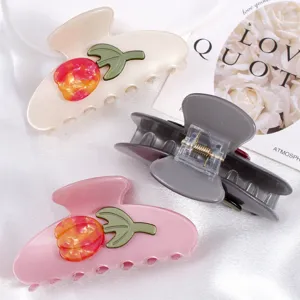 Set di eleganti mollette per capelli a tulipano, grandi accessori minimalisti in resina.