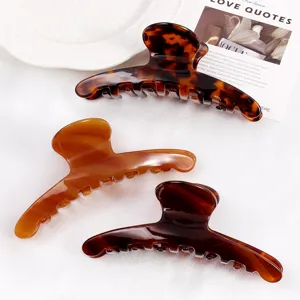 Fashion tortoise shell hair claw clip acetate hair accessories for women simple styling tools.