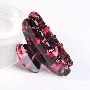 Pinza per capelli in acrilico da donna, design tartarugato retrò, elegante accessorio quotidiano.