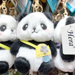 Süßer Cartoon Riesenpanda Plüsch Schlüsselanhänger Rucksack Puppe weiches Spielzeug