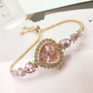 Mode Damen Herzförmige Strass Armbanduhr Elegante Gold Silber Roségold Quarzuhr Mit Verstellbarer Kordelzugkette Geschenk Für Damen
