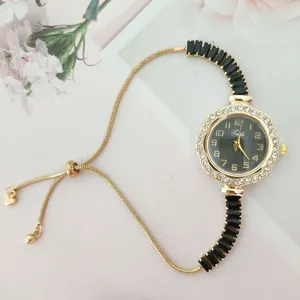 Reloj de cuarzo para mujer tono dorado esfera negra pedrería pulsera cadena deslizante ajustable