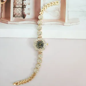 Gold rhinestone women quartz watch flower dial sparkling crystal bracelet wristwatch detail
