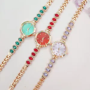 Elegante Damen Quarz Armbanduhr modische Strass Kristall Luxus Armband Uhr Geschenke
