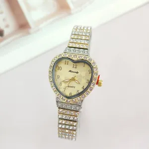 Herzförmige Strass Quarz Uhr für Damen Mode Luxus Kristall Armbanduhr elegantes Geschenk