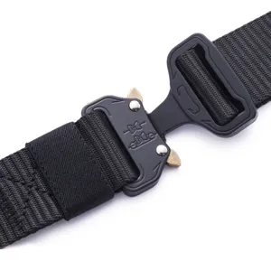 Cinturón táctico negro de 3,8 cm con hebilla metálica de liberación rápida, nailon resistente.