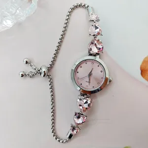 Damen Armbanduhr Herzform Strass Analog Quarzuhr Mit Verstellbarem Ausziehbarem Kettenarmband Mode Armbanduhr Geschenk