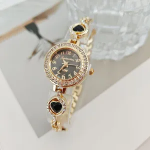 Nuovo orologio quarzo strass donna 2025 bracciale cuore lusso moda accessorio design