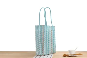 Borsa a tracolla intrecciata in plastica impermeabile minimalista grande borsa spesa donna.