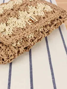 Handmade woven straw clutch bag for women, chic casual retro summer beach small square bag.