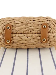 Handgefertigte gewebte Strohtasche Unterseite Detail Design Freizeit Strand Damen Tasche