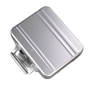 Draagbare horloge-opbergdoos van aluminiumlegering met handvat, zilveren verzamelkoffer.