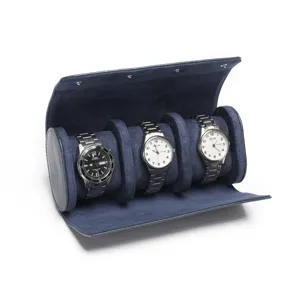 Close-up van de donkerblauwe krokodillenpatroon PU lederen 3-slots horloge opbergtas.
