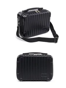 Borsa di stoccaggio rigida nera da viaggio con tracolla e maniglia, custodia resistente.