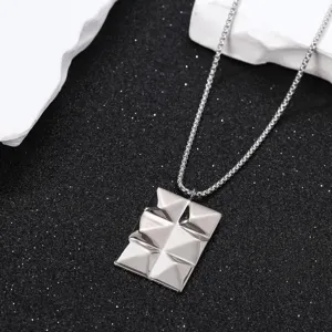 Collier Pendentif Cube Géométrique En Titane Pur Pour Hommes Chaîne À Perles Carrées Style Urbain Bijoux Minimalistes