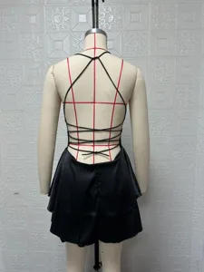 Robe noire courte dos nu sexy pour femme été sans manches élégante robe de soirée