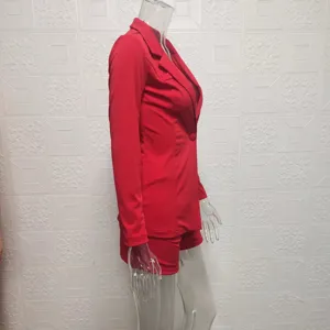 Red women's blazer and shorts two-piece set, casual commuter style, elegant suit outerwear.