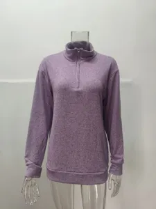 Gedetailleerd overzicht van de paarse gemêleerde casual heren top met kwart rits.