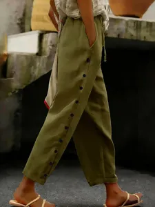 Pantalon decontracte femme en coton et lin boutons olive vert vue detaillee tendance