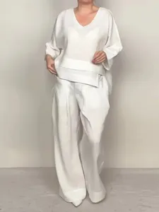 Women casual solid cotton linen two piece set V neck loose top wide leg trousers outfit detail.