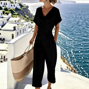 Κομψή μαύρη ολόσωμη φόρμα v-neck κοντό μανίκι καλοκαιρινή μόδα casual ρούχο.