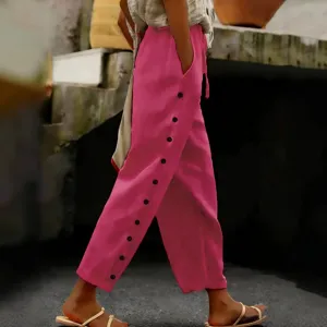 Pantalon court décontracté pour femme en coton et lin avec boutons et cordon de serrage.