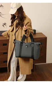Wasserdichte Reisetasche für Sport, Fitness und Kurztrips mit grossem Kapazitätsdesign.