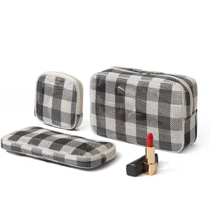 Bolsa de cosmeticos de viaje malla organizador negro blanco cuadros estuche maquillaje 3