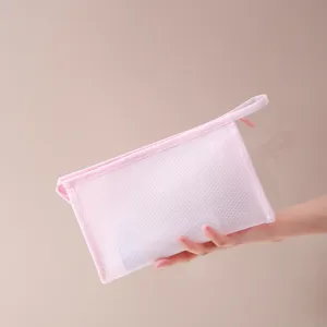 Bolsa cosmética de malla rosa portátil impermeable bolsa de viaje organizador maquillaje detalle.