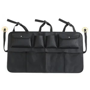 Organizador multiusos para respaldo de asiento de coche con correas ajustables útiles.