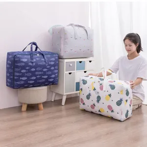 Grande borsa portaoggetti traspirante per coperte e vestiti, ideale per riordinare l'armadio.