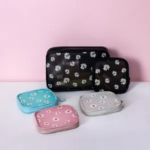 Clear PVC Cosmetic Bag Daisy Floral Waterproof Portable Makeup Pouch Travel Toiletry Storage Organizer For Women