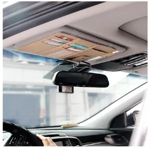 Organizador de visera solar para coche con múltiples ranuras para tarjetas y soporte de gafas.