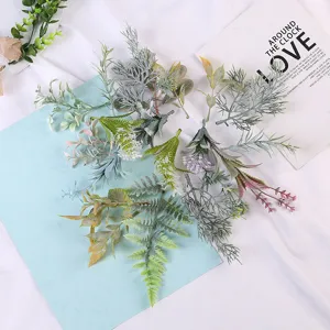 Hojas verdes artificiales surtidas tallos de helecho para decoración de boda fiesta.