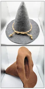 Detalle del sombrero de bruja de fieltro con tela gris texturizada y cuerda rústica.