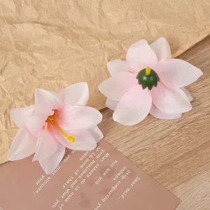 Handgemachte rosa Lilienblüten Kopfbedeckung Zubehör für DIY Handwerk und Hochzeitsfotos.