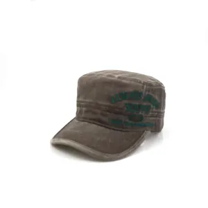 Vintage gewassen platte militaire pet met groene borduursel, casual unisex katoenen hoed.