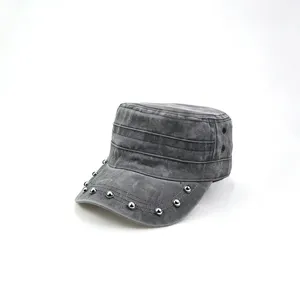Casquette militaire plate en coton lavé gris avec rivets pour hommes et femmes en plein air.