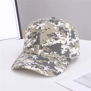 Berretto da baseball mimetico con strass da donna, dettagli cristalli stelle e farfalle.