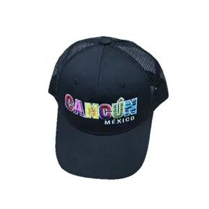 Casquette trucker en filet classique avec broderie Cancun Mexique, respirante pour le loisir.
