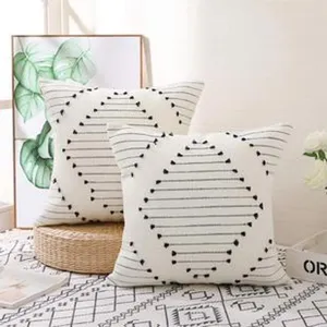 Housse de coussin géométrique bohème, coussin tufté noir et blanc pour canapé salon.