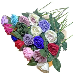 Kleurrijk kunstmatig zeep rozen boeket voor thuis decoratie Valentijnsdag bruiloft