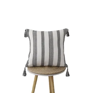 Housse de coussin bohème nordique tissée à franges rayures noir et blanc canapé lit
