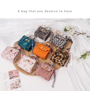 Mini Handtasche Schlüsselanhänger süße Münzbörse Luxus Stil Auto Schlüssel Etui Lippenstift Halter