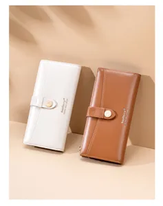 Portefeuille long pour femme avec de nombreuses fentes pour cartes et bouton-pression.